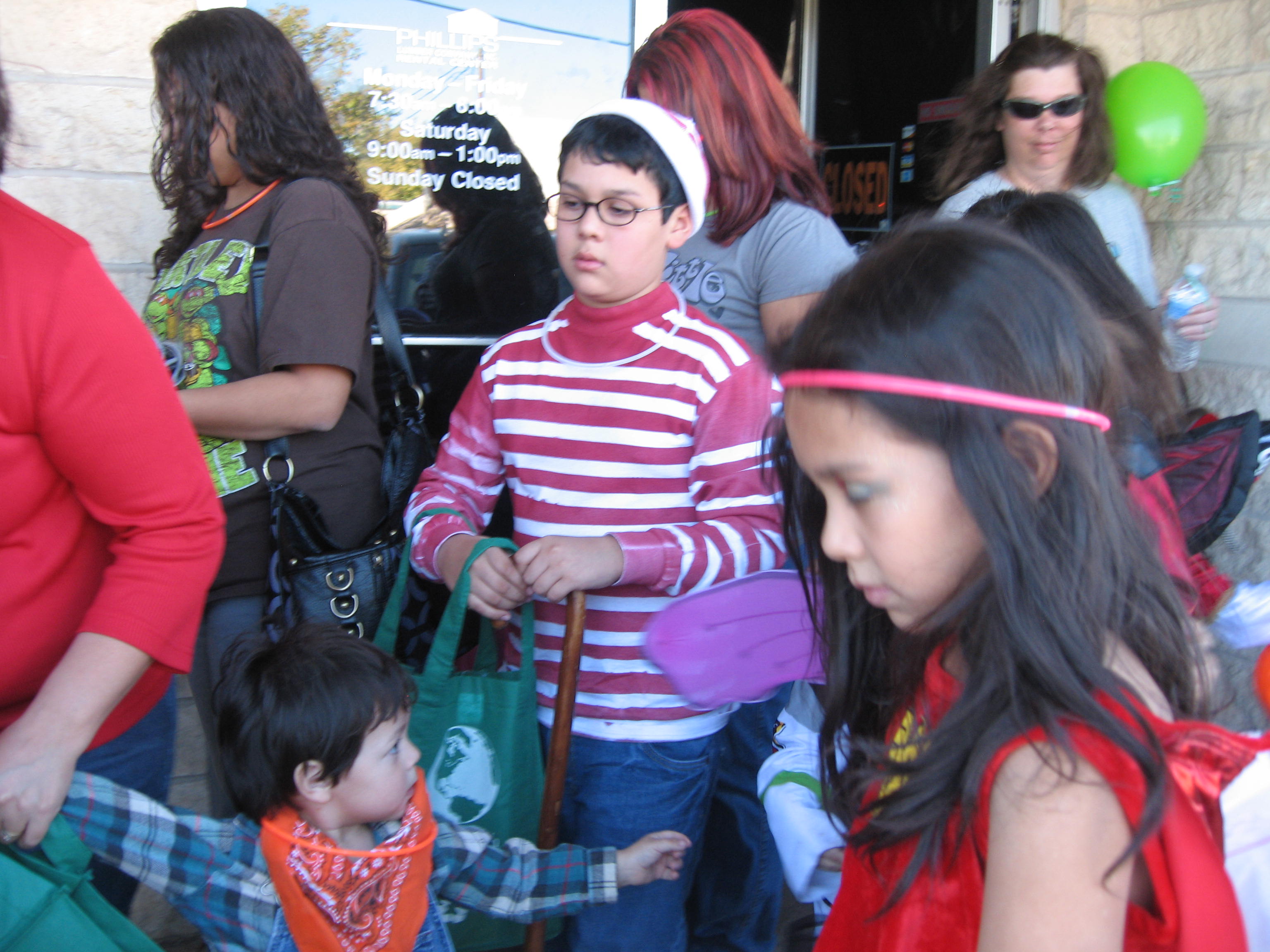 scare on the square 031